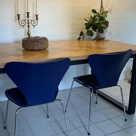 Appartamento Lovely Bright Basement With Tea Kitchen Århus